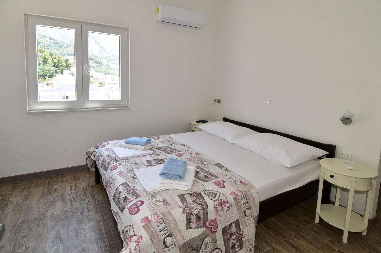 Apartments Dobrinic Makarska Zewnętrze zdjęcie