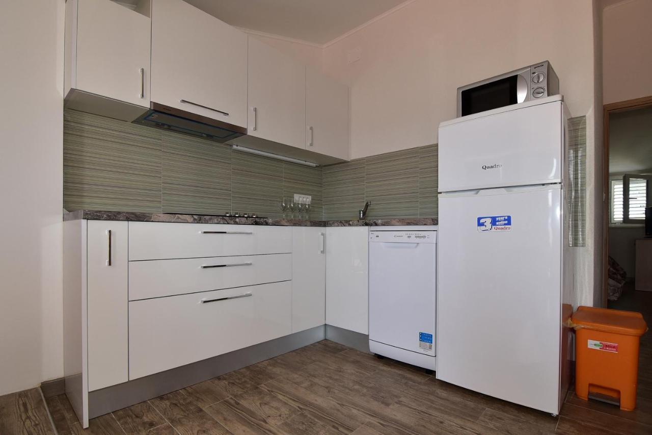 Apartments Dobrinic Makarska Zewnętrze zdjęcie